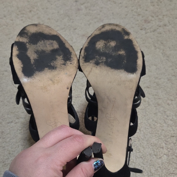 Ivanka Trump Black Heels - Picture 6 of 6